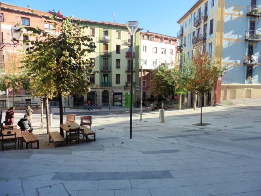 plaza de los tres pilares