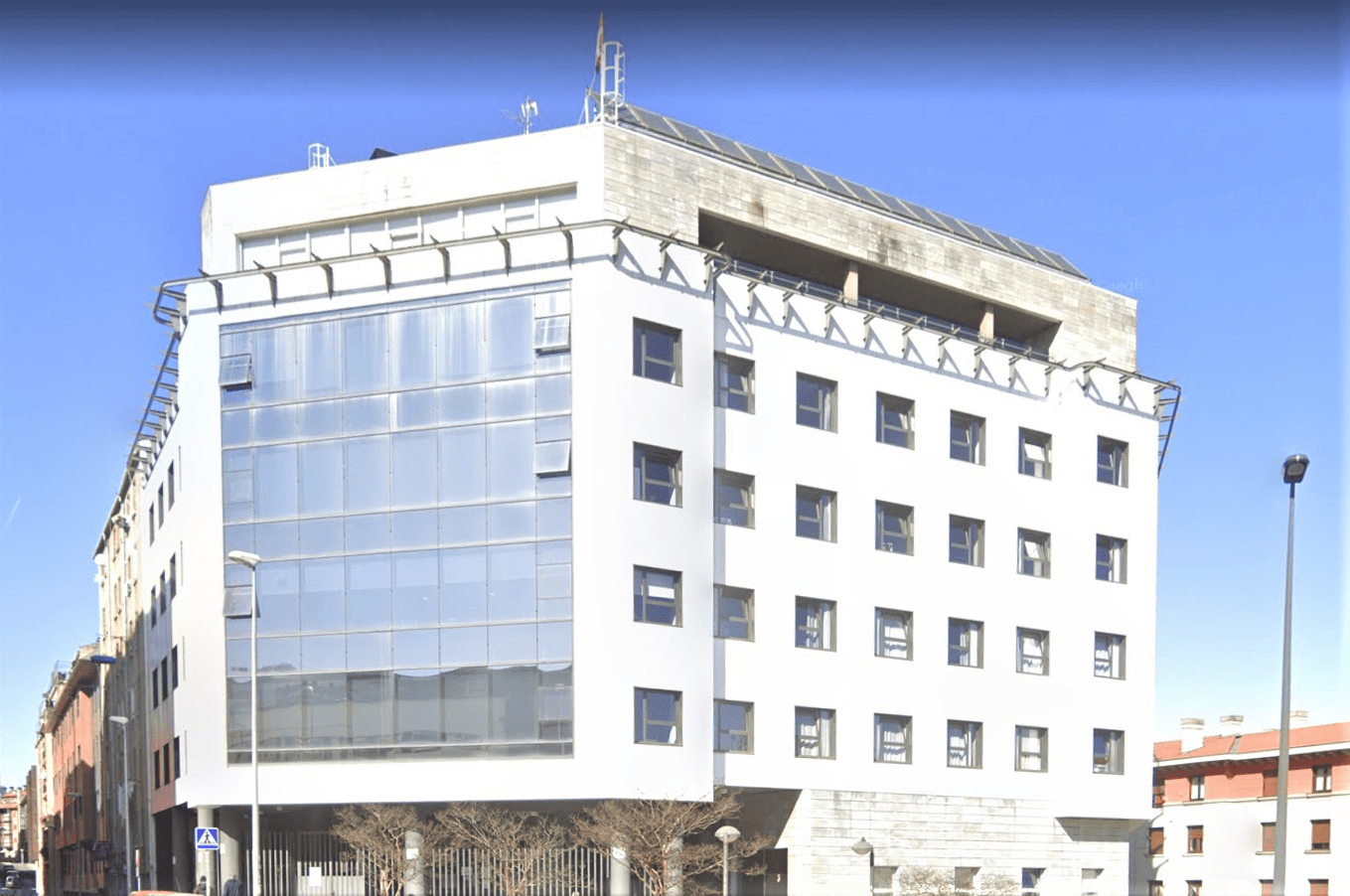Residencia Bilbozar.   ATENCIÓN:  17:30-19:30