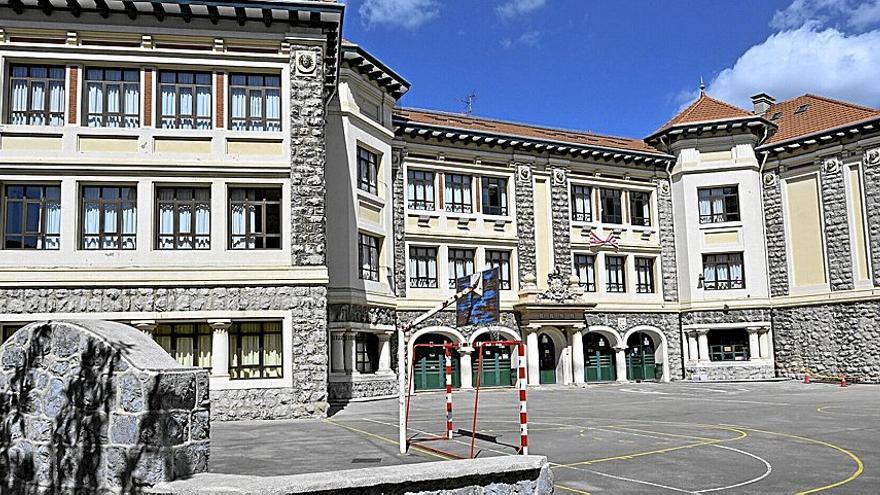 Escuela Tomas Camacho