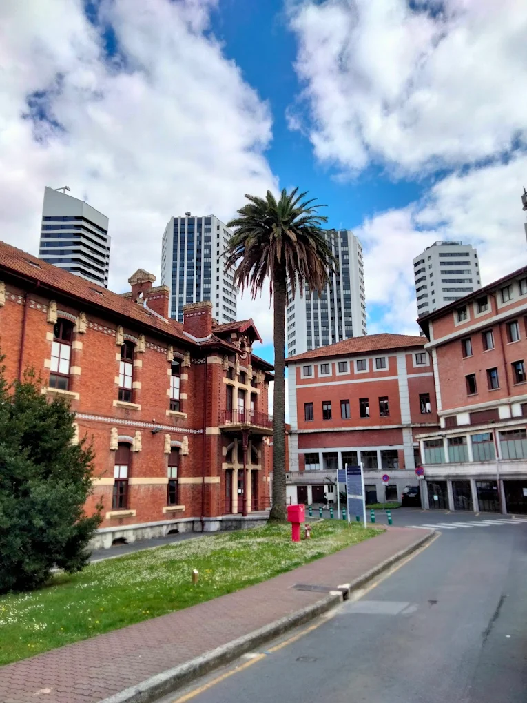Jardines Hospital basurto